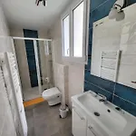Maison T2 Agreable Avec Cour Privative, A 400m De La Et Proche Commerces, Quartier Calme - Fr-1-92-875 Prázdninový dům *