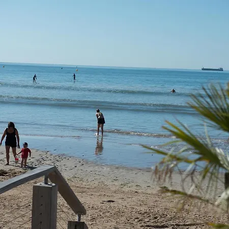 Feriehus Maison T2 Agreable Avec Cour Privative, A 400m De La Et Proche Commerces, Quartier Calme - Fr-1-92-875 *