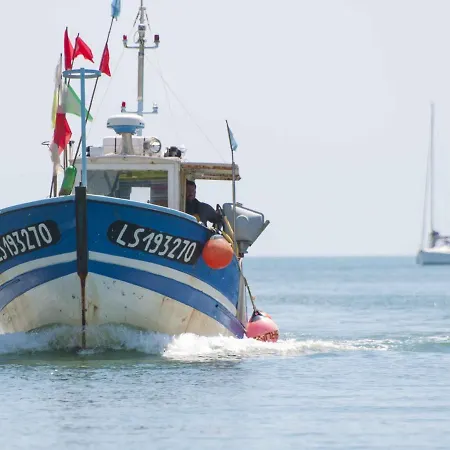 Maison T2 Avec Cour Privative, à 400m De La Et Proche Commerces, Quartier Calme - Fr-1-92-875 Casa de Férias