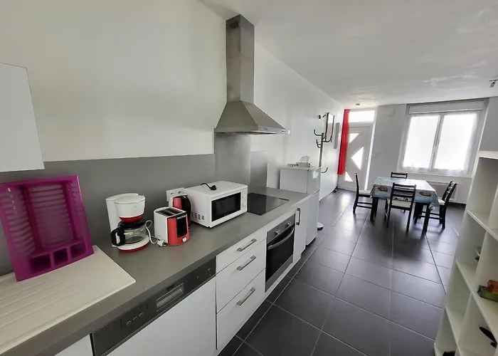 Maison T2 Agreable Avec Cour Privative, A 400m De La Et Proche Commerces, Quartier Calme - Fr-1-92-875 בית נופש Les Sables-dʼOlonne